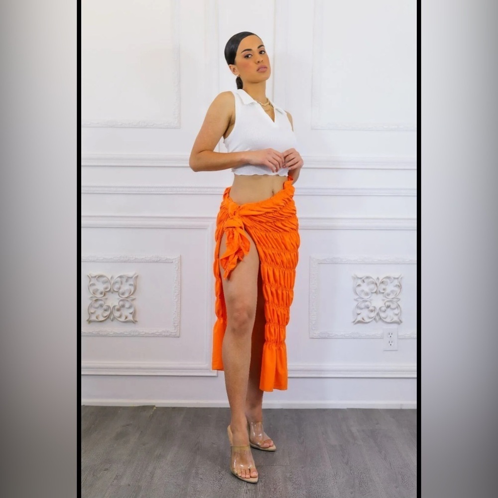 Vibrant Orange Ruched Women's Skirt - Picture 4 of 6